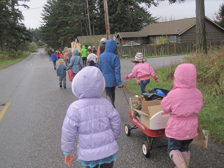 Salmonberry School kids deliver 