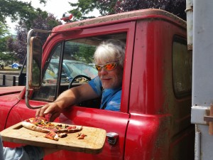 John gets a fresh garden pizza in return this time
