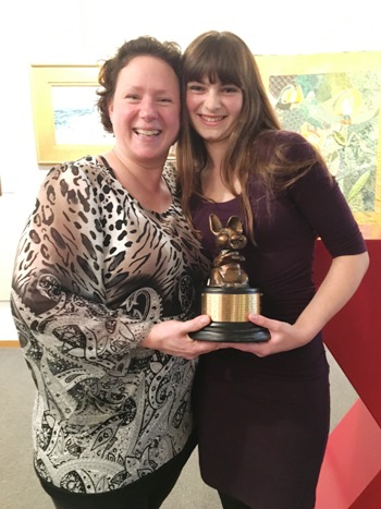 Aaimee Johnson and Stormy Hildreth with the Bunny Award 