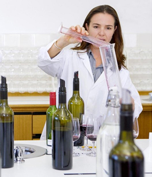 wine-blending-woman