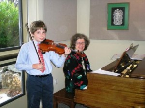 Sasha Hagen and Mary Poletti at the Orcas Senior Center